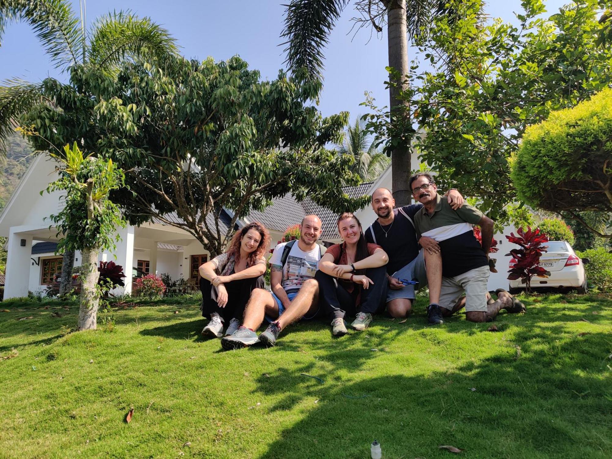Calm Shack - 2 Bedroom-Boutique Farm Stay مونار المظهر الخارجي الصورة