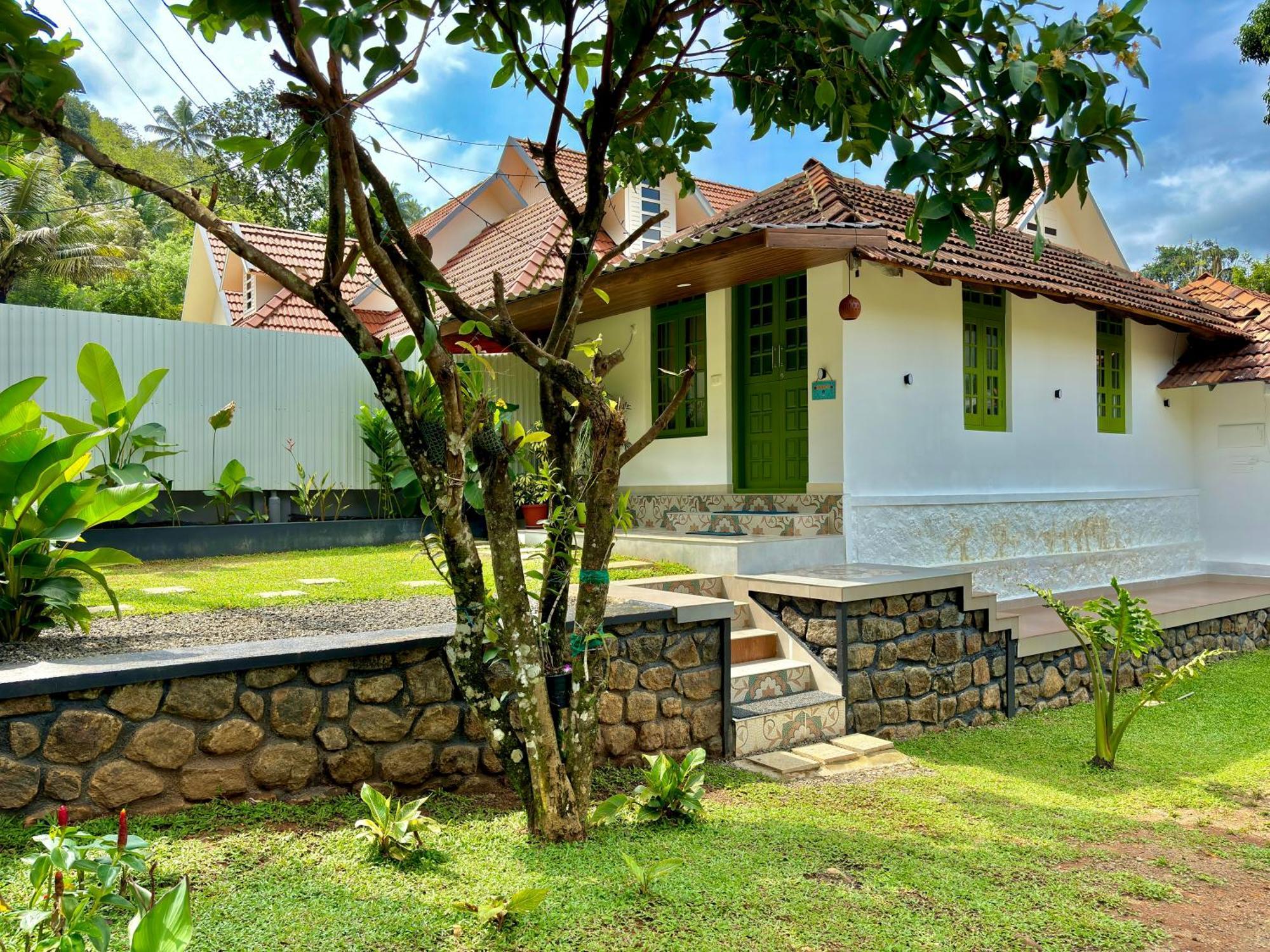 Calm Shack - 2 Bedroom-Boutique Farm Stay مونار المظهر الخارجي الصورة